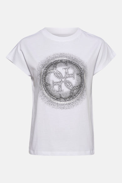 T-shirt blanc à manches courtes de Guess, avec une impression de logo argentée au milieu.
