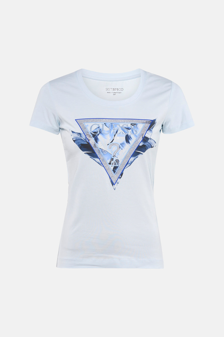 T-shirt Guess® bleu clair à manches courtes, orné d'un logo triangulaire scintillant avec des motifs floraux bleus et des strass sur la poitrine.