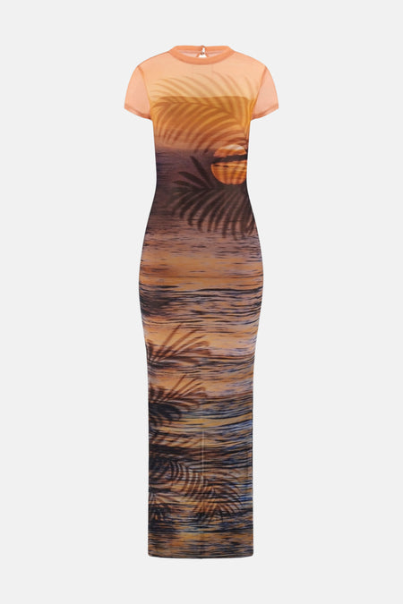 Robe courte orange (manches courtes) Guess®, avec un imprimé coucher de soleil et feuilles de palmier.