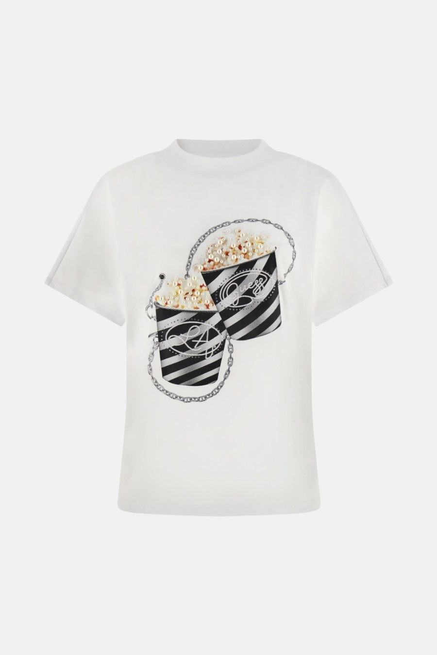 Wit T-shirt met korte mouwen van Guess, met popcorn-emmer print en parel details.