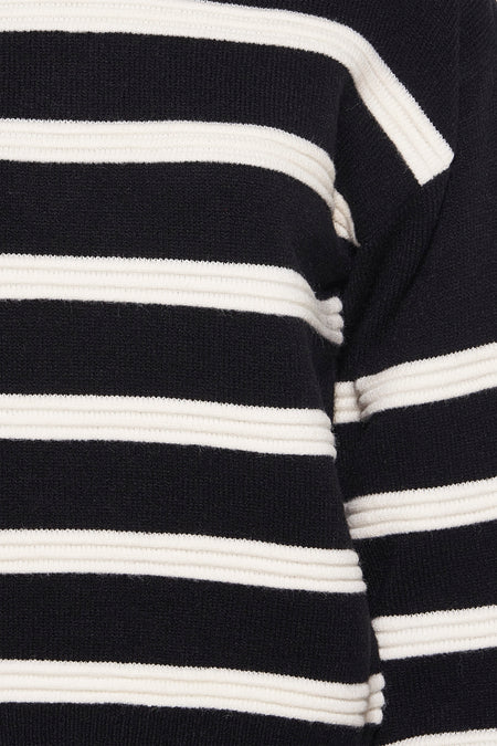 Pull met ronde hals - zwart