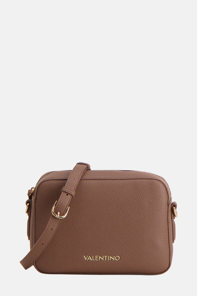 Bruine schoudertas van Valentino Bags, met een verstelbare schouderband en gouden logo.