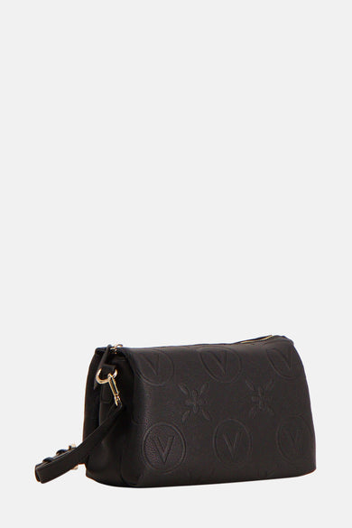 Zwarte schoudertas van VALENTINO BAGS, met een logo- en bloemenpatroon reliëf, en gouden details.
