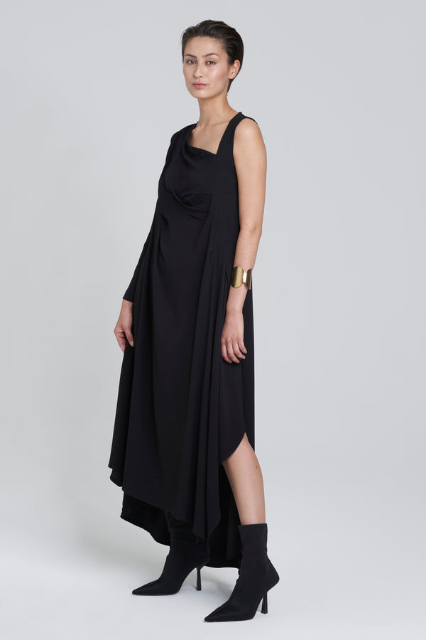 Jurk (lang) Zwart - YOUNG DESIGNERS X ZEB