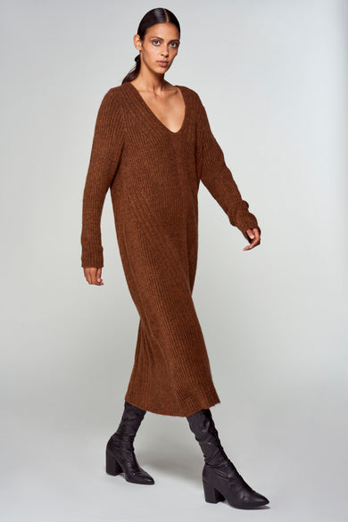 Robe &agrave; manches longues - brun